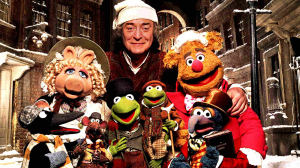 Michael Caine is Ebenezer Scrooge, whilst Kermit plays Bob Crotchet and Gonzo narrates as Charles Dickens in this comedy-musical adaptation of A Christmas Carol